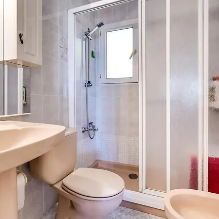 Apartamento A Disfrutar Con Vistas Al Mar דירה טורבייחה